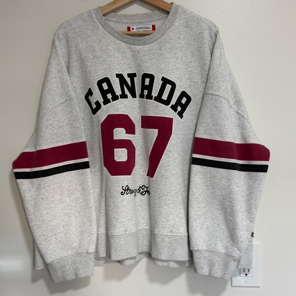 Hudson's Bay Canada 67 Graphic Sweatshirt Unisex XL Gray Pullover Retro